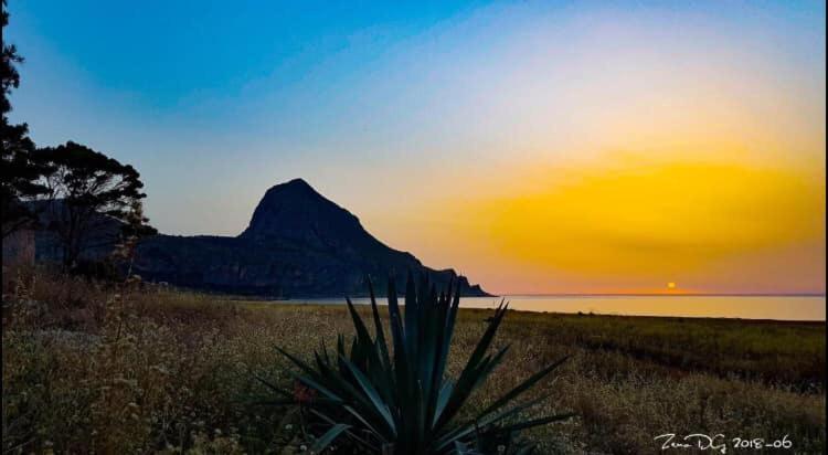 Appartamento I Tramonti Di Cofano กัสเตลลุซโซ ภายนอก รูปภาพ