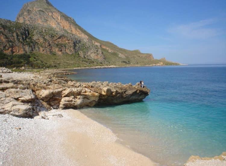 Appartamento I Tramonti Di Cofano กัสเตลลุซโซ ภายนอก รูปภาพ