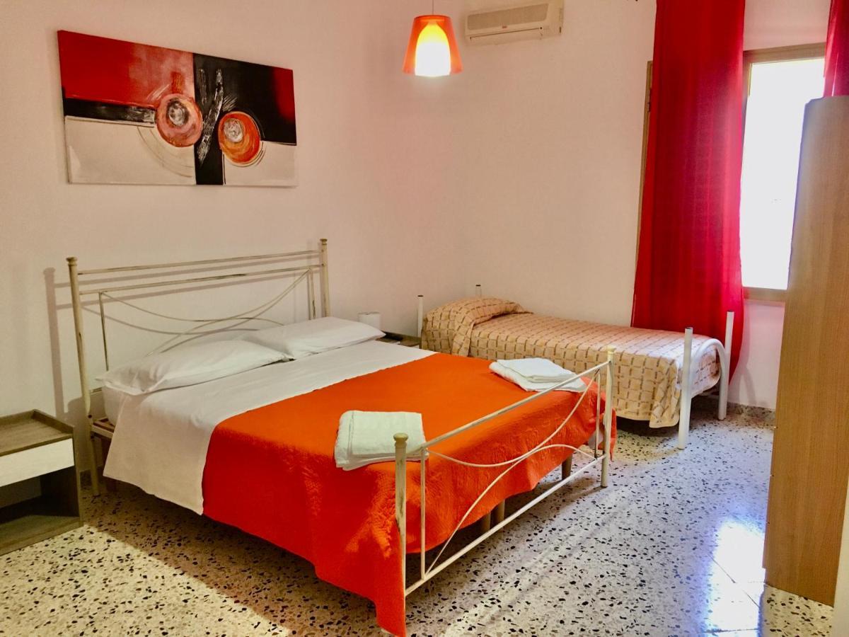Appartamento I Tramonti Di Cofano กัสเตลลุซโซ ภายนอก รูปภาพ