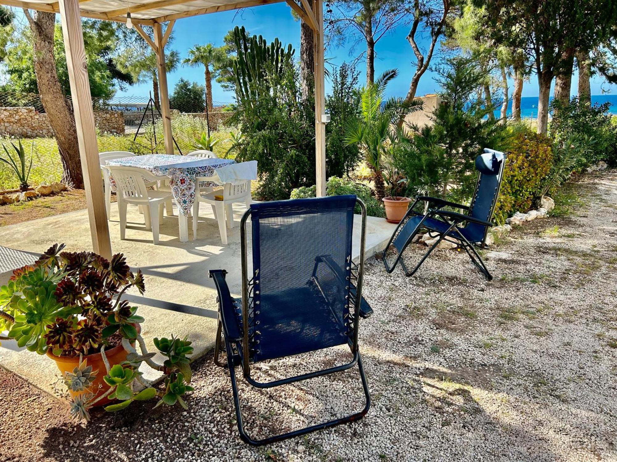 Appartamento I Tramonti Di Cofano กัสเตลลุซโซ ภายนอก รูปภาพ